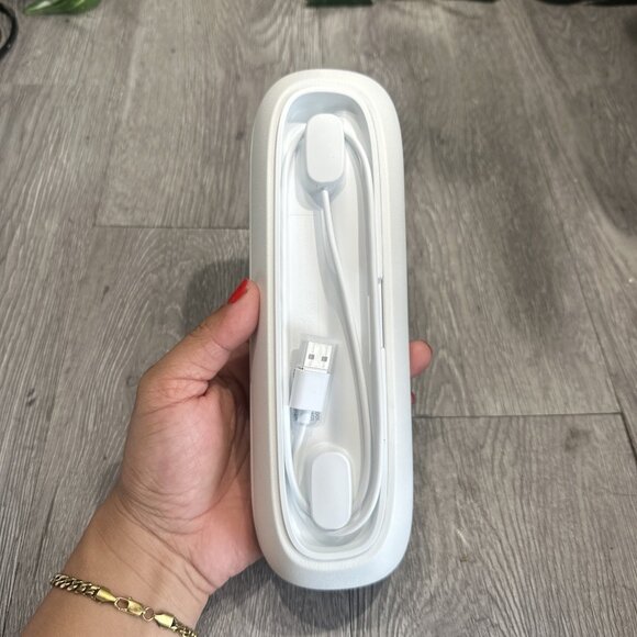 PHILIPS Sonicare DiamondClean Smart Travel Charging Case White TCA1001 - Picture 4 of 6